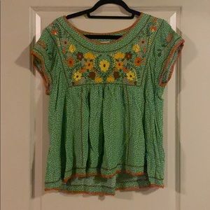 Ivy Jane Green Flower Top